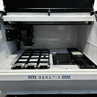 Genetix Qpix Colony Picker image 2